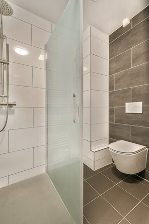 Medium property photo - Henegouwenstraat 60, 1066 DG Amsterdam